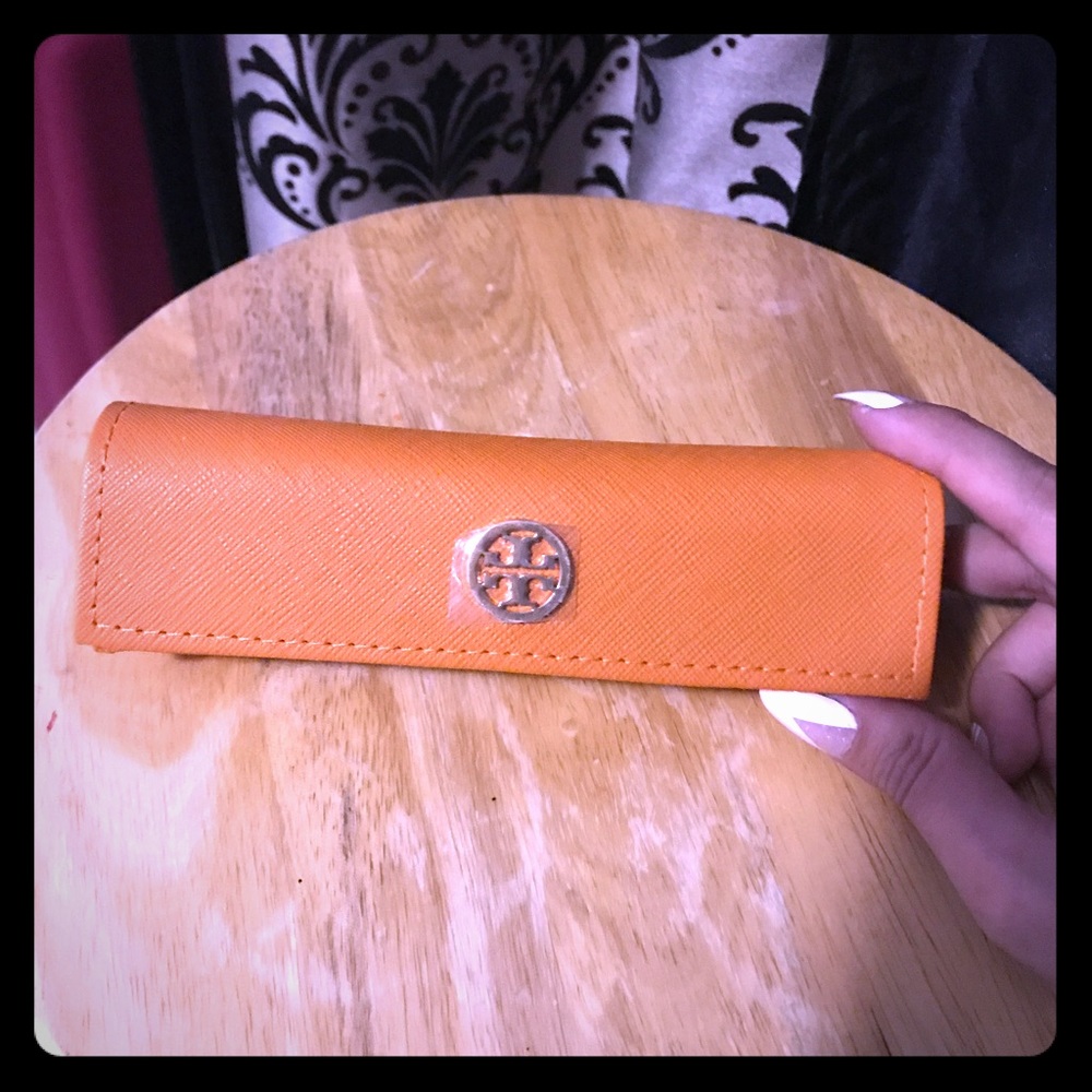 Tory Burch Glasses case